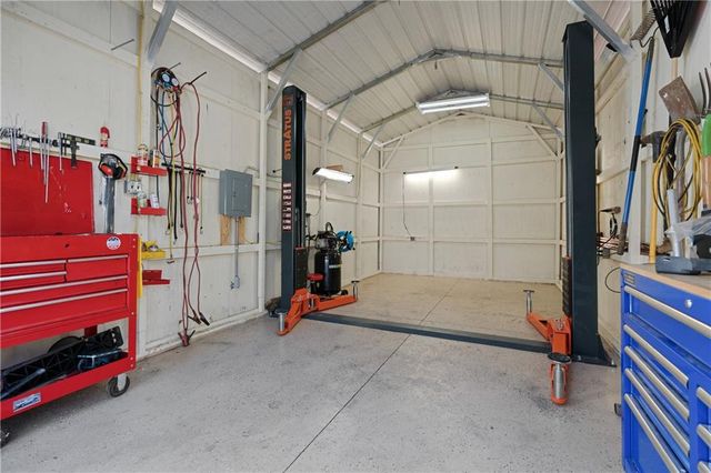 3850 Pilgrim Mill Road, Cumming, GA 30041