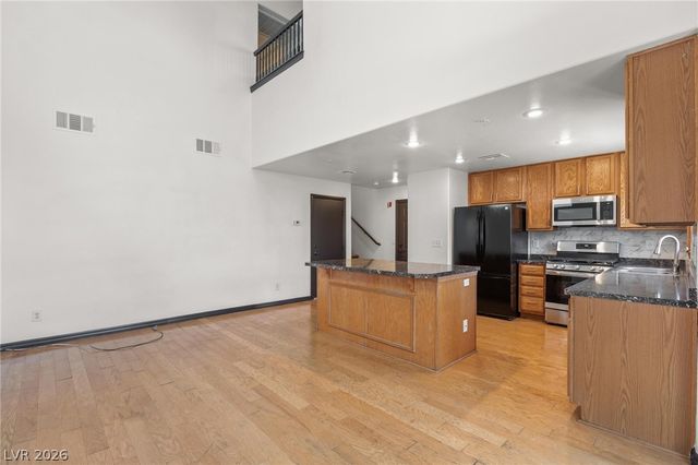 3023 Ocean City Court, North Las Vegas, NV 89031