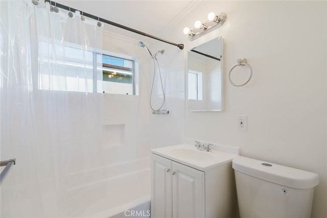 7945 Woodman Avenue, Panorama City, CA 91402