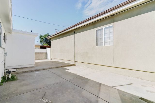 7945 Woodman Avenue, Panorama City, CA 91402