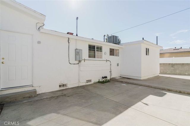 7945 Woodman Avenue, Panorama City, CA 91402