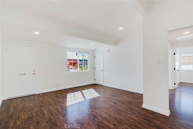 7945 Woodman Avenue, Panorama City, CA 91402