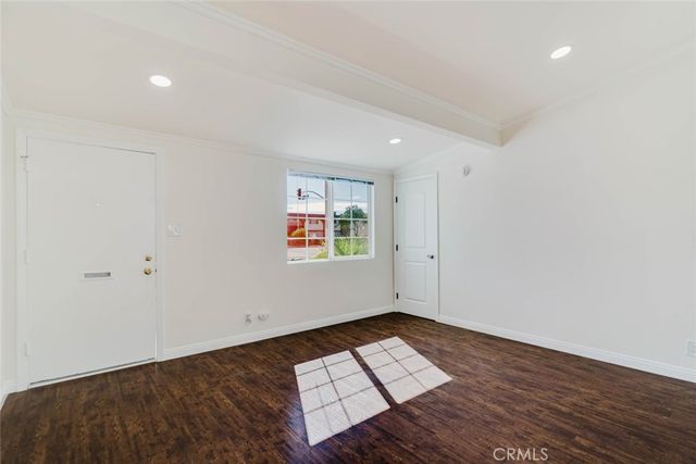7945 Woodman Avenue, Panorama City, CA 91402