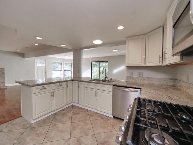 7623 Pleides Ave, Citrus Heights, CA 95610