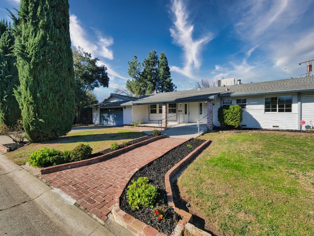 7623 Pleides Ave, Citrus Heights, CA 95610