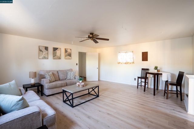 141 Carol Ln, Oakley, CA 94561