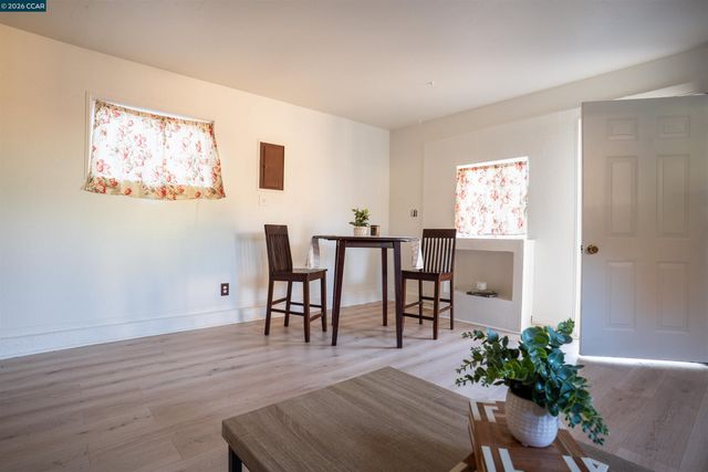 141 Carol Ln, Oakley, CA 94561