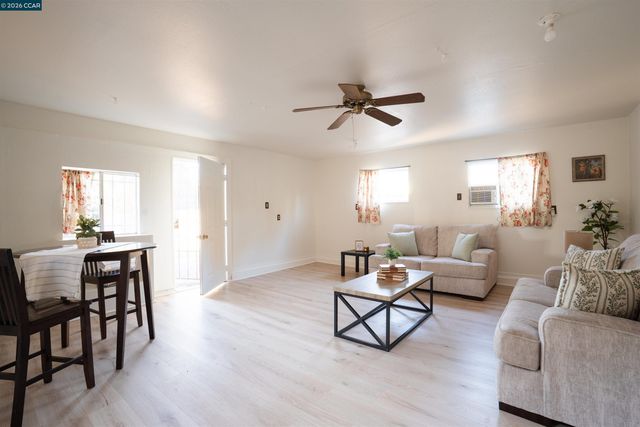 141 Carol Ln, Oakley, CA 94561