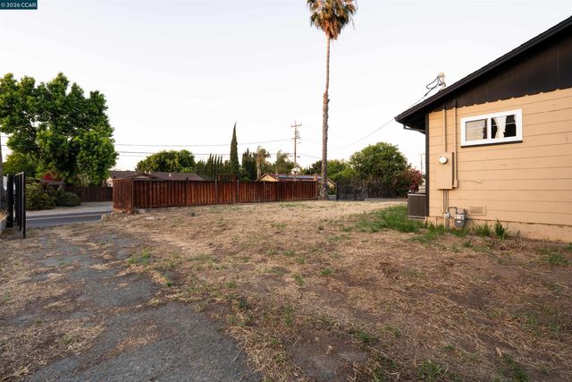 141 Carol Ln, Oakley, CA 94561