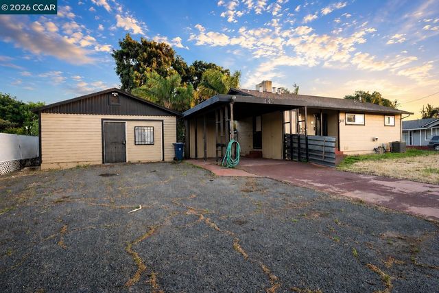 141 Carol Ln, Oakley, CA 94561