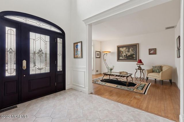 2 Slopebrook Lane, Colts Neck, NJ 07722