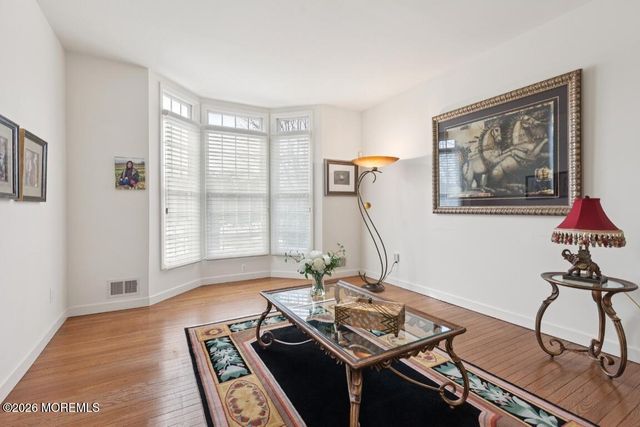 2 Slopebrook Lane, Colts Neck, NJ 07722