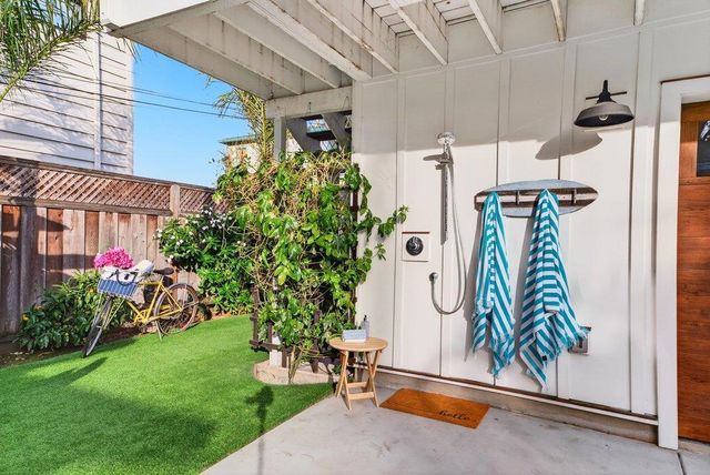 318 Park Avenue, Capitola, CA 95010