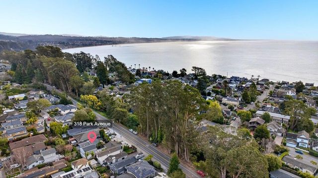 318 Park Avenue, Capitola, CA 95010
