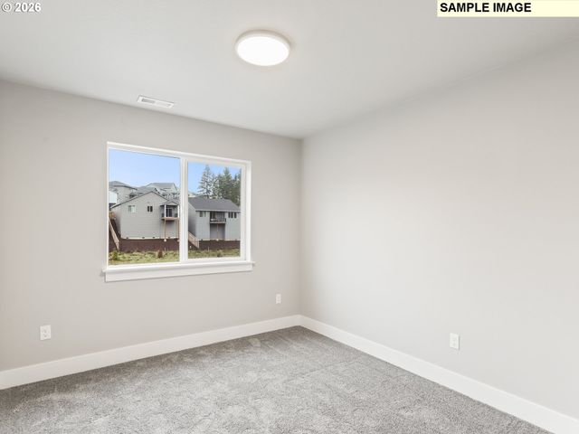 2343 E OTTER Loop 28, La Center, WA 98629
