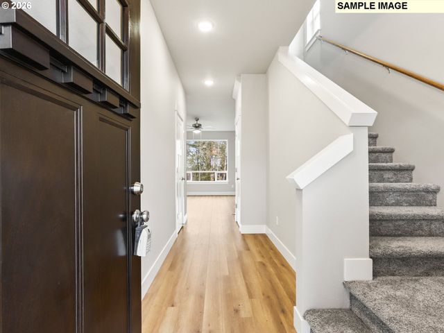 2343 E OTTER Loop 28, La Center, WA 98629