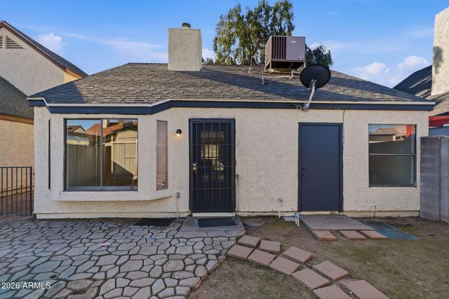 2206 W BEAUBIEN Drive, Phoenix, AZ 85027