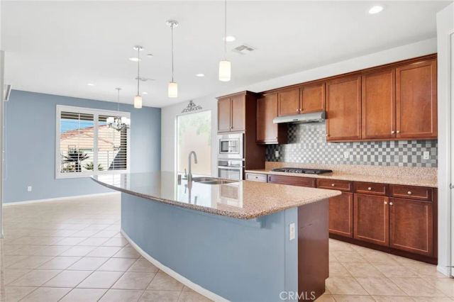 18968 Raven, Apple Valley, CA 92308