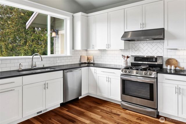 1288 Sandstone Way, Bellingham, WA 98229