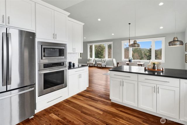 1288 Sandstone Way, Bellingham, WA 98229