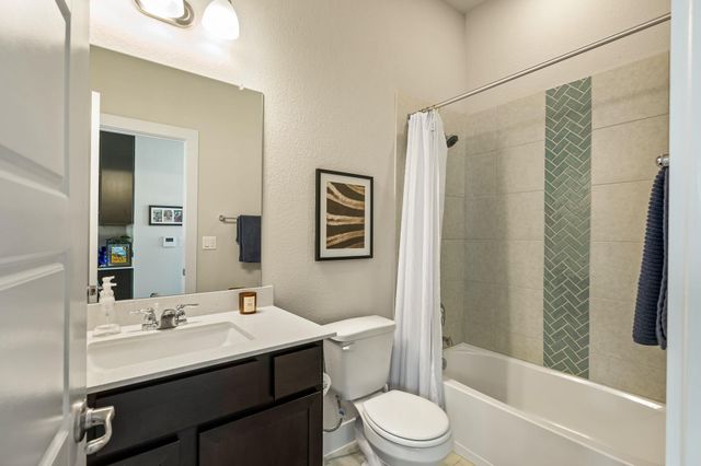 7413 Boyd Haven DR, Austin, TX 78744