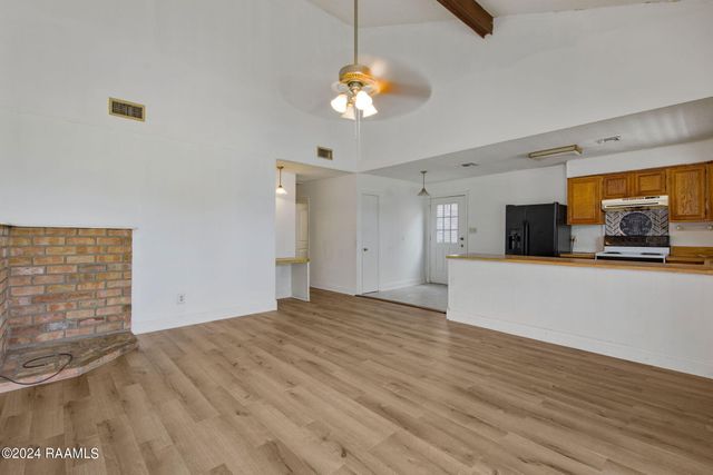 102 Rue Calliope, Carencro, LA 70520