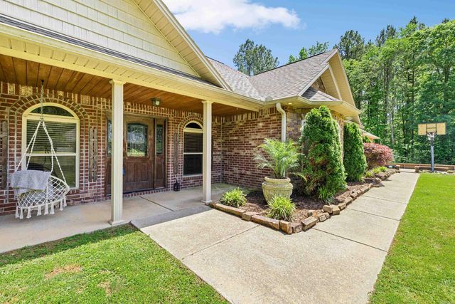 402 Demuth, Benton, AR 72019