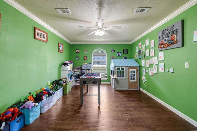 402 Demuth, Benton, AR 72019