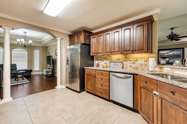 402 Demuth, Benton, AR 72019