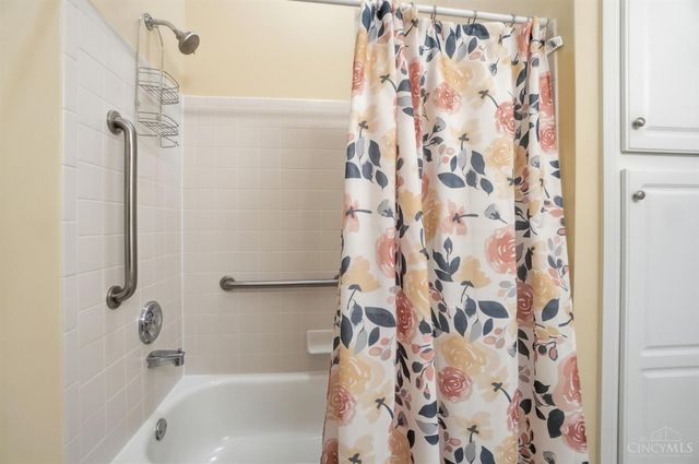 6460 Pinehurst Lane, Mason, OH 45040