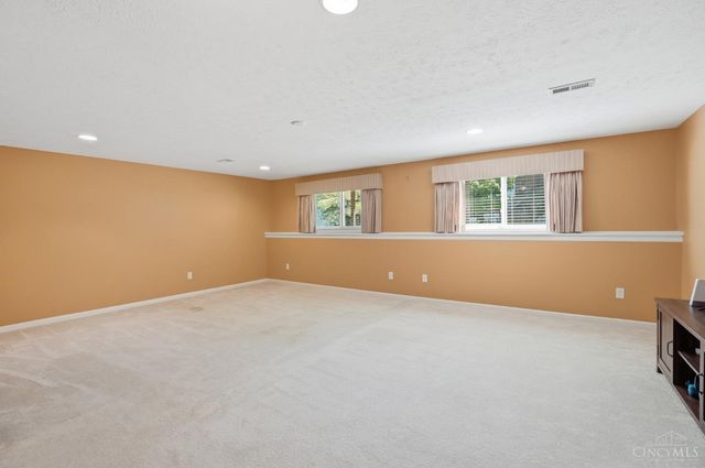 6460 Pinehurst Lane, Mason, OH 45040