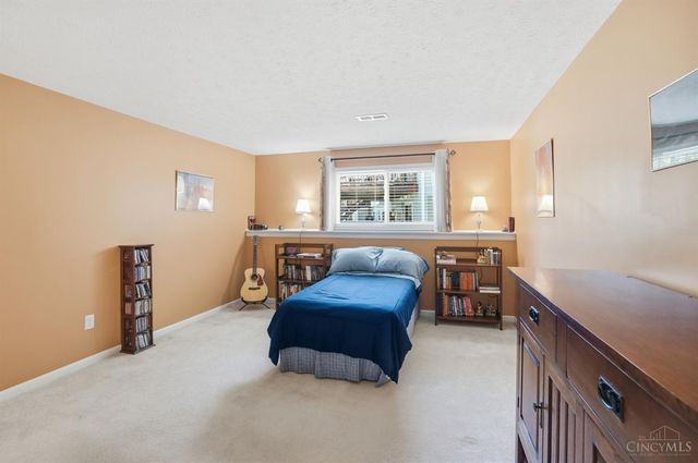6460 Pinehurst Lane, Mason, OH 45040