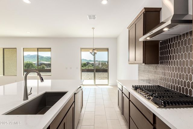 16837 W ARDMORE Road, Goodyear, AZ 85338