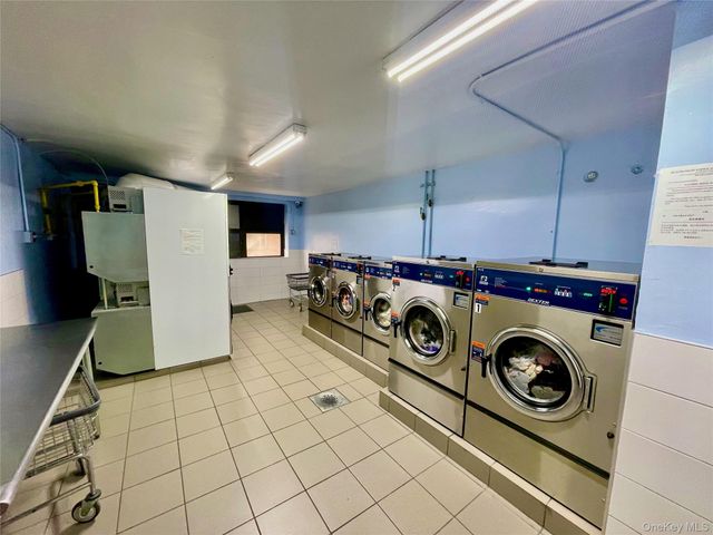 138-15 Franklin Ave 319, Flushing, NY 11355