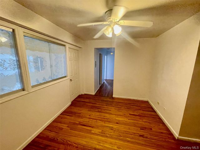 138-15 Franklin Ave 319, Flushing, NY 11355