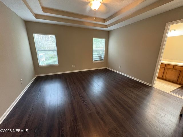 10999 CAMPUS HEIGHTS Lane, Jacksonville, FL 32218