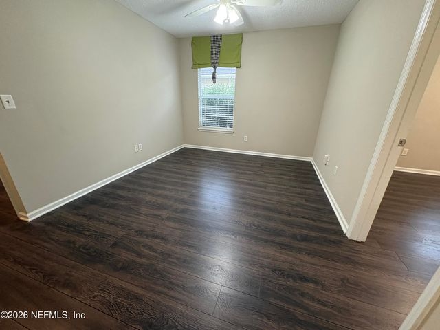 10999 CAMPUS HEIGHTS Lane, Jacksonville, FL 32218