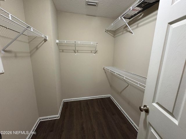 10999 CAMPUS HEIGHTS Lane, Jacksonville, FL 32218