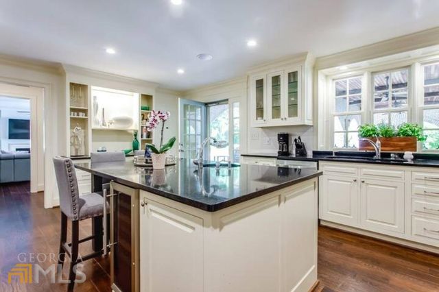 2510 Bohler Road NW, Atlanta, GA 30327