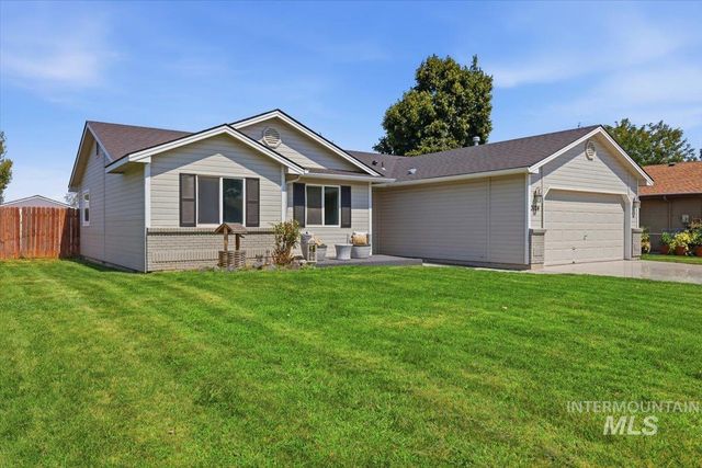 3124 Parkview Way, Nampa, ID 83687