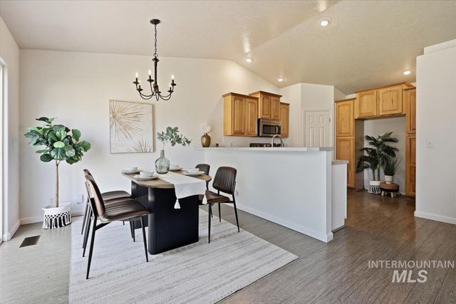 3124 Parkview Way, Nampa, ID 83687