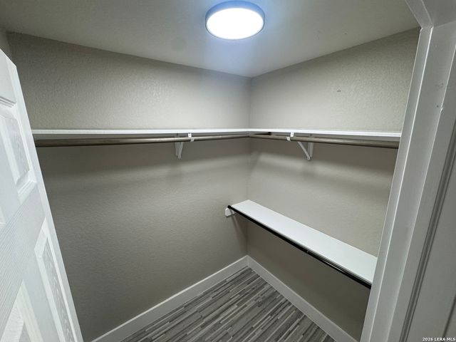 854 Canton, San Antonio, TX 78202