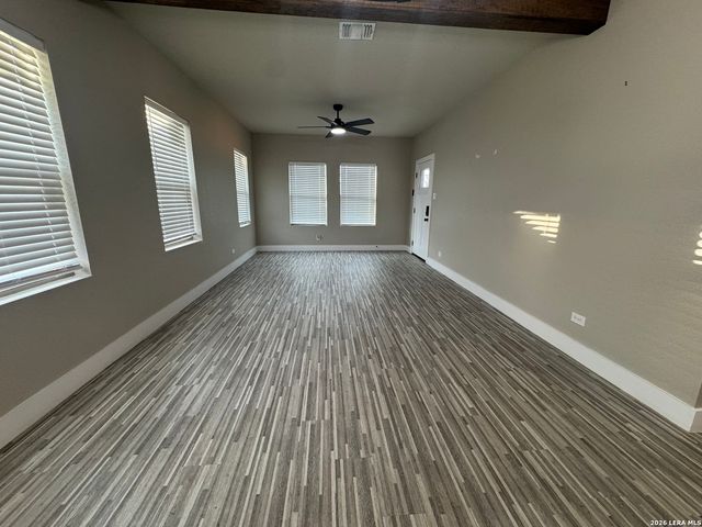 854 Canton, San Antonio, TX 78202