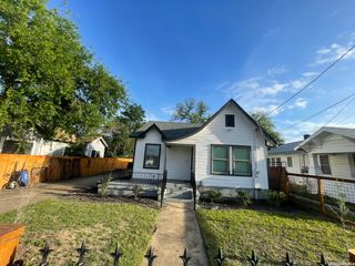 854 Canton, San Antonio, TX 78202