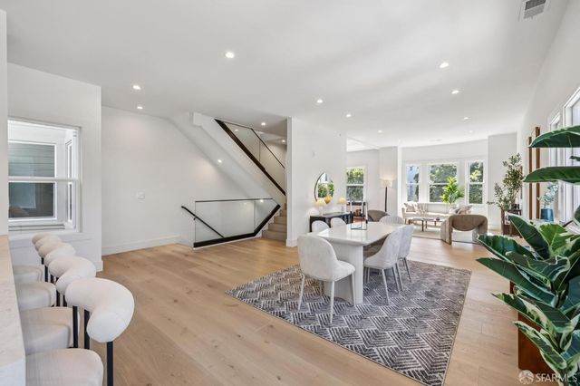 210 4th Avenue, San Francisco, CA 94118