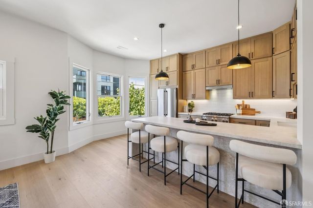 210 4th Avenue, San Francisco, CA 94118