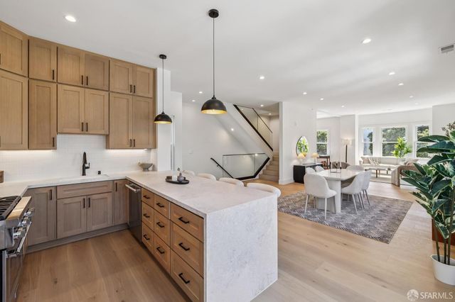 210 4th Avenue, San Francisco, CA 94118
