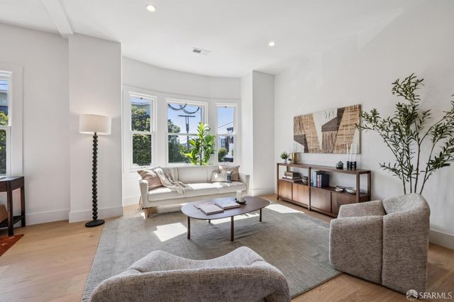 210 4th Avenue, San Francisco, CA 94118