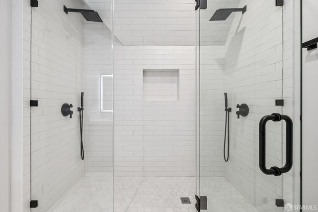210 4th Avenue, San Francisco, CA 94118