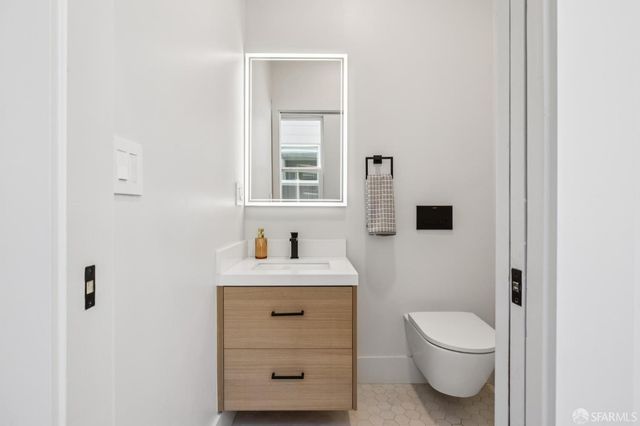 210 4th Avenue, San Francisco, CA 94118